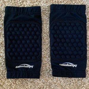 Black Padded Knee Sleeves / knee pads
